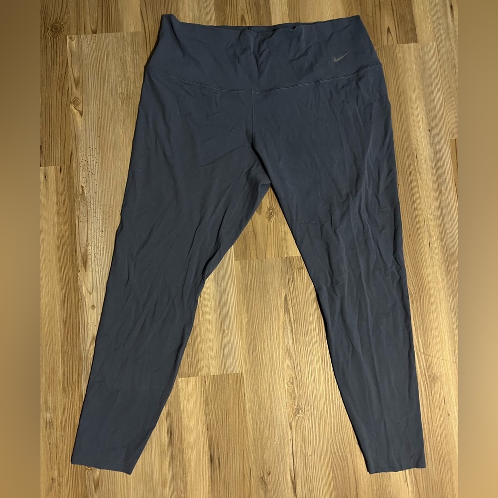 NIKE Zenny leggings